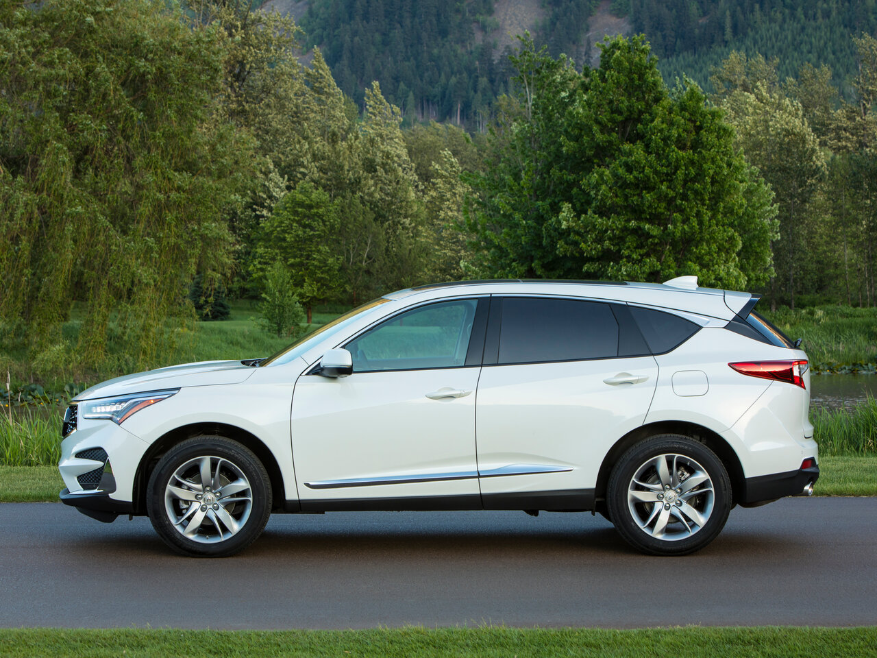Acura RDX III