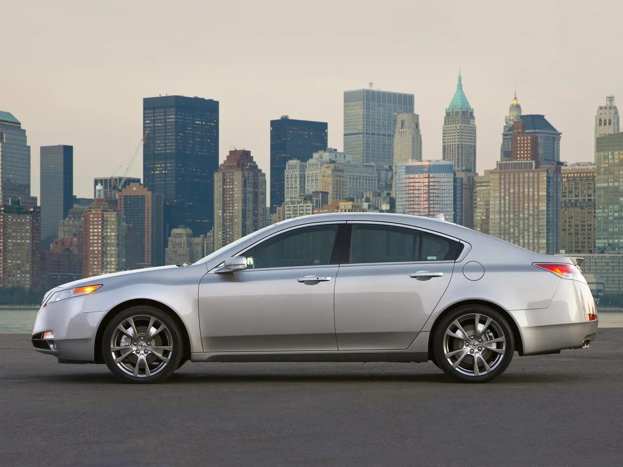 Acura TL IV