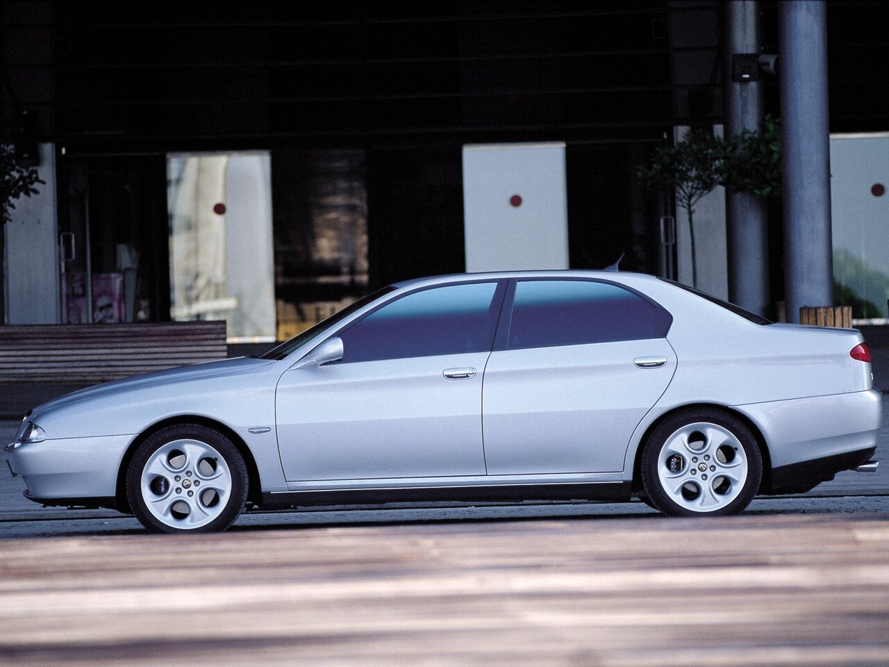 Alfa Romeo 166 I