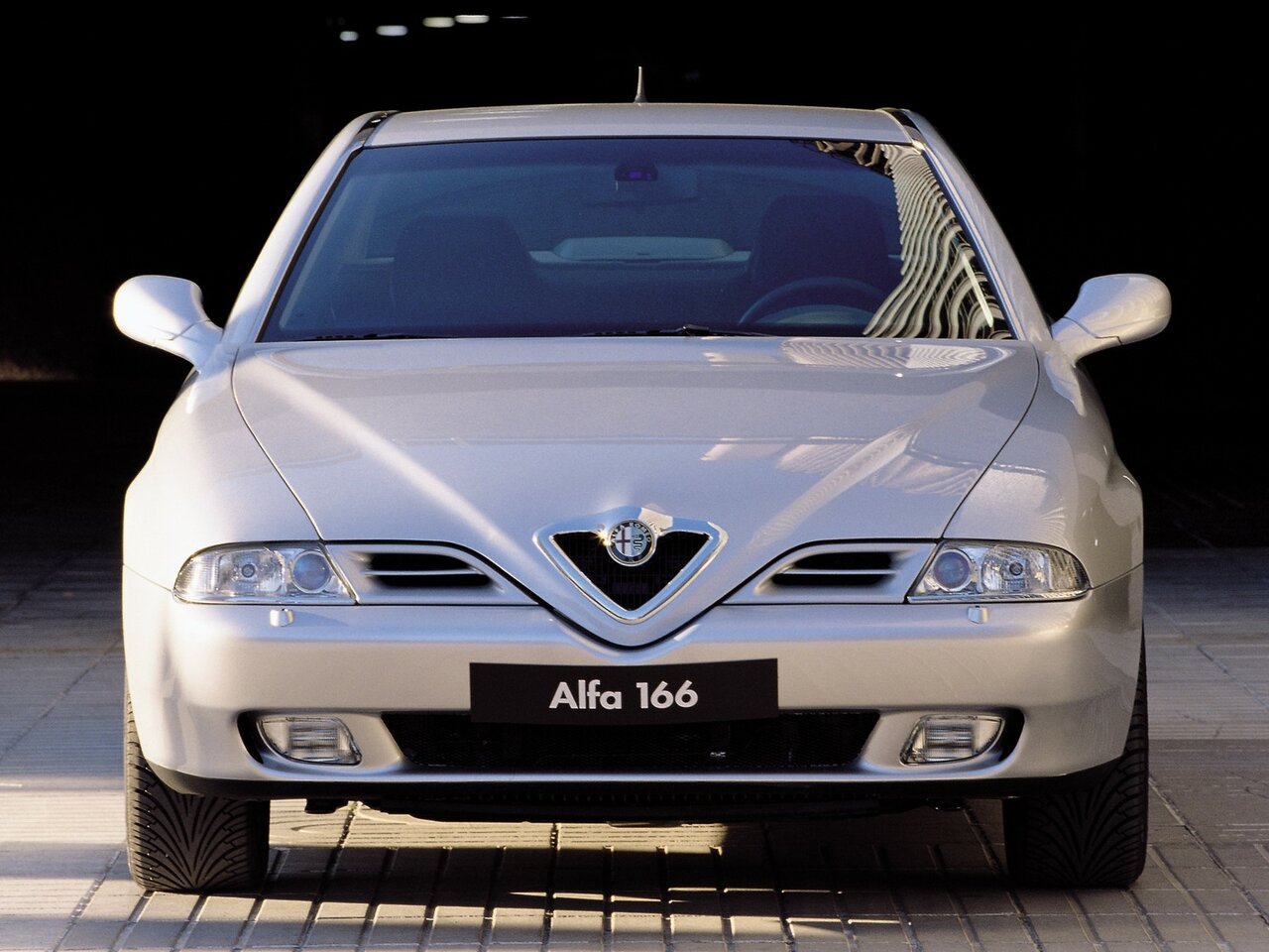 Alfa Romeo 166 I