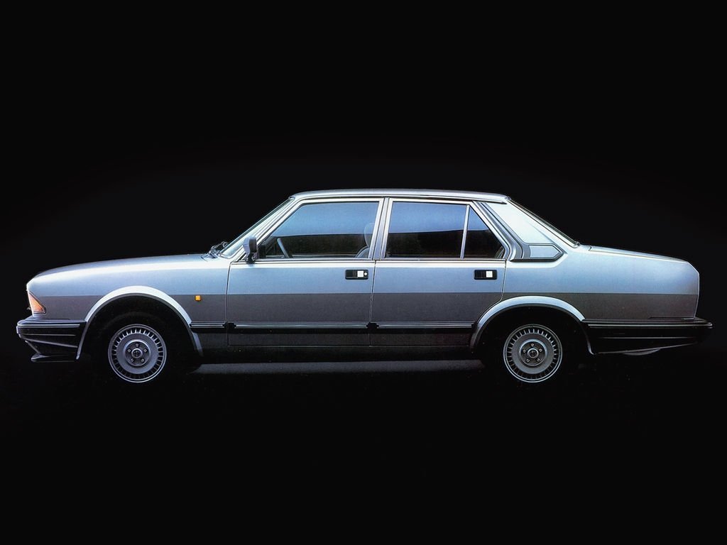 Alfa Romeo 6 Седан