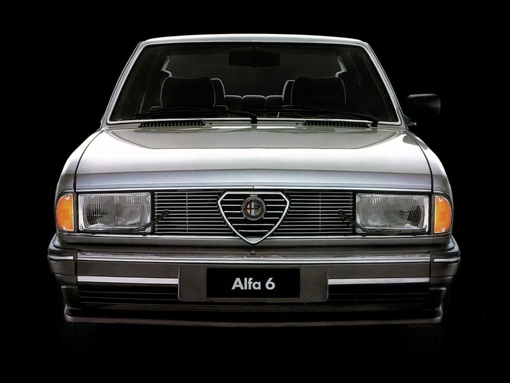 Alfa Romeo 6 Седан
