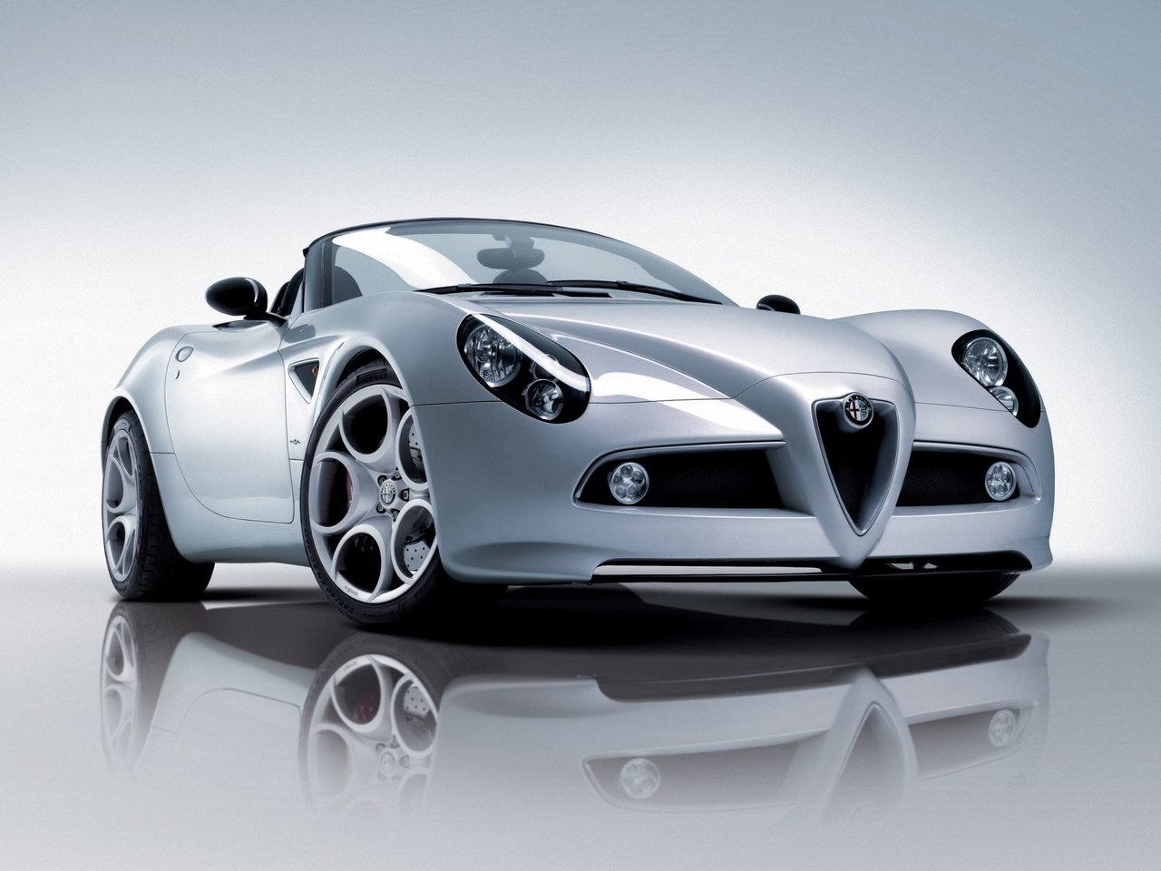 Alfa Romeo 8C Competizione 2007 – 2010