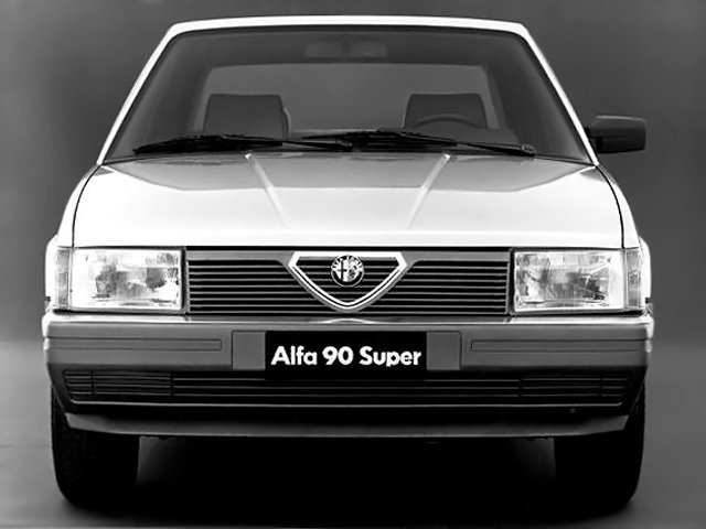Alfa Romeo 90 Седан