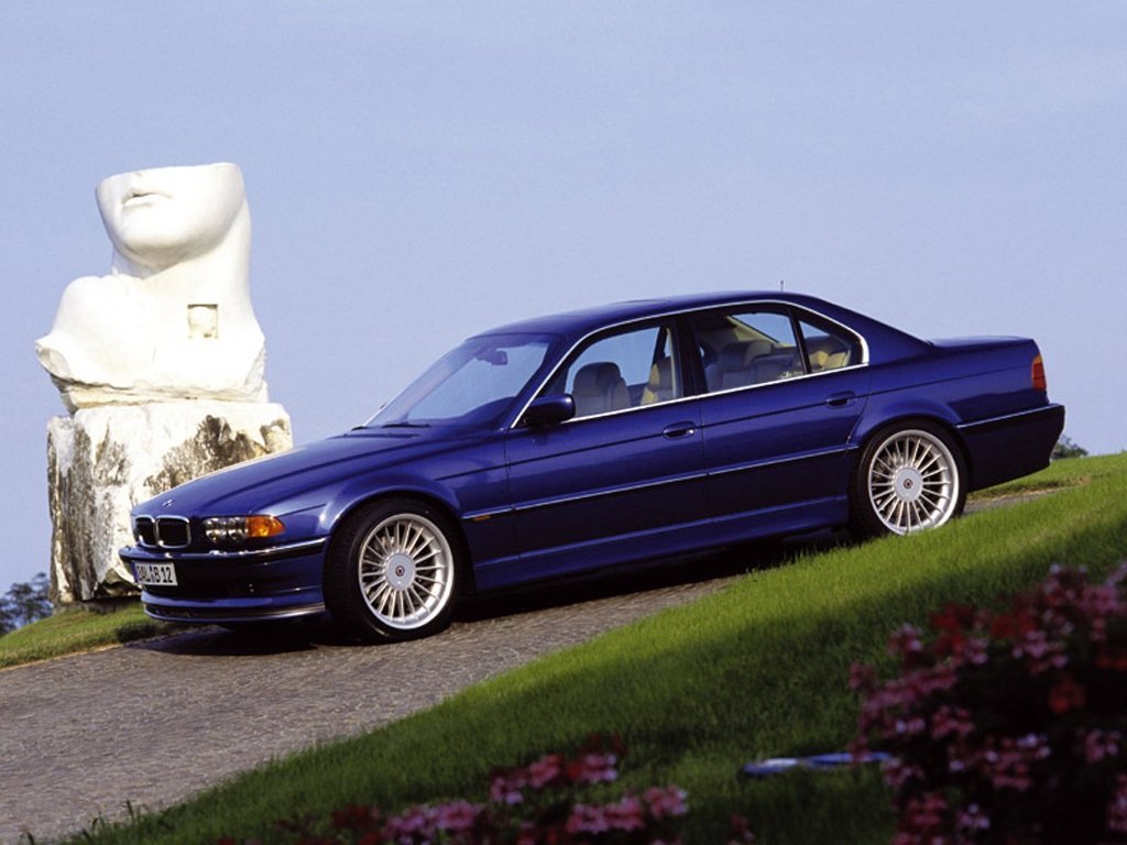 Alpina B12 E38