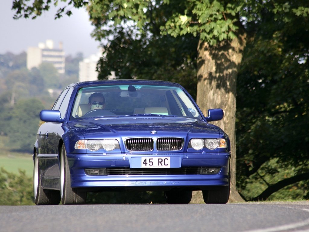 Alpina B12 E38