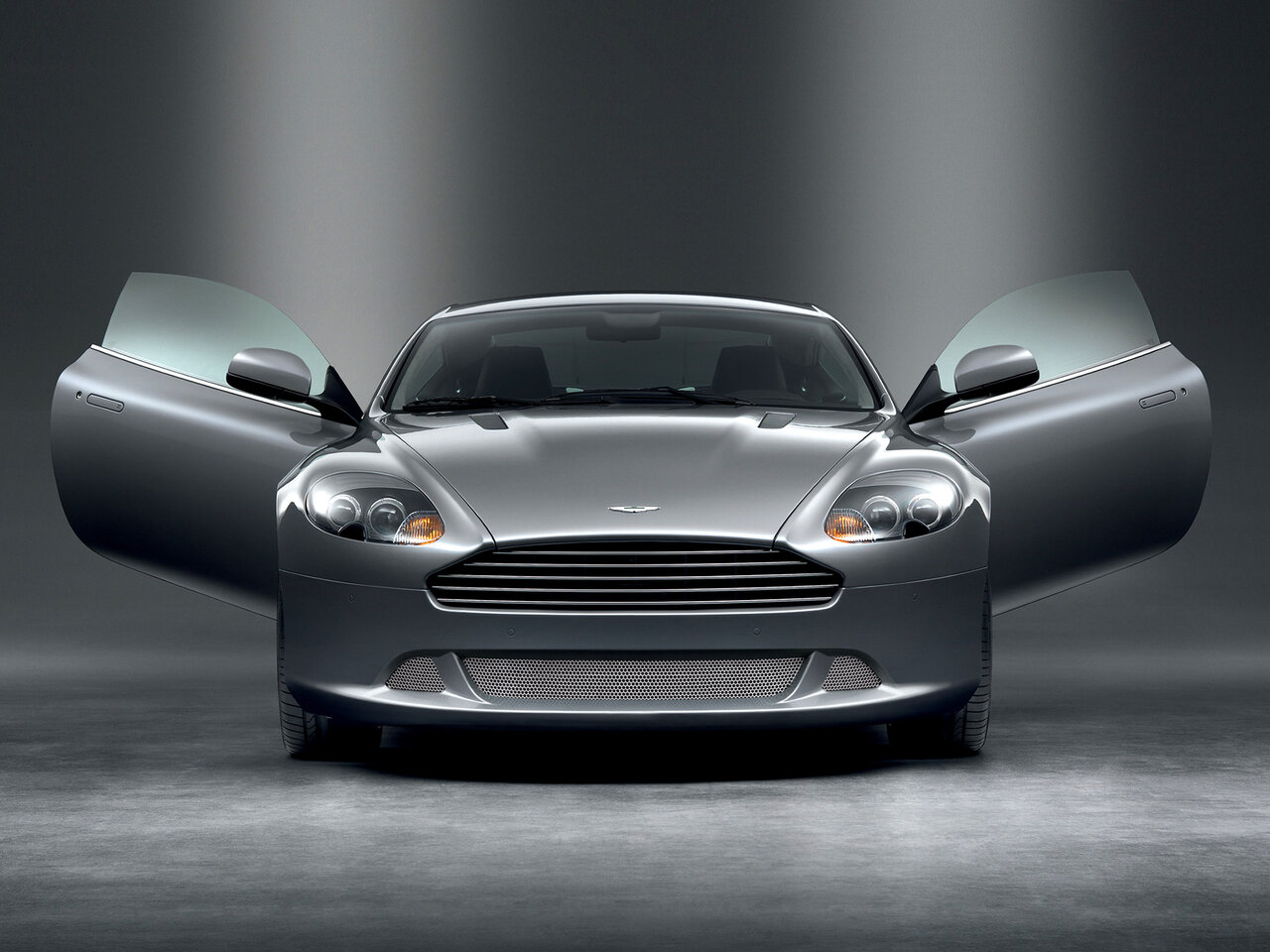Aston Martin DB9 I Рестайлинг