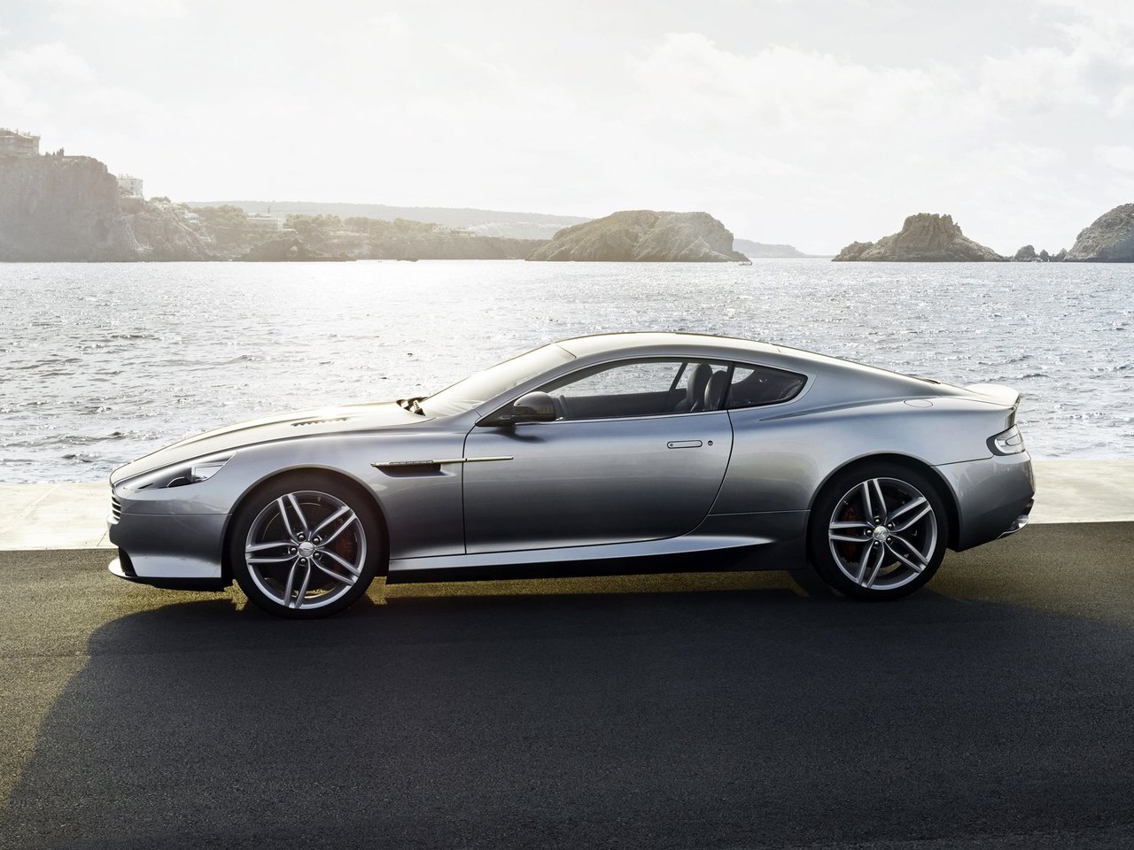 Aston Martin DB9 I Рестайлинг 2