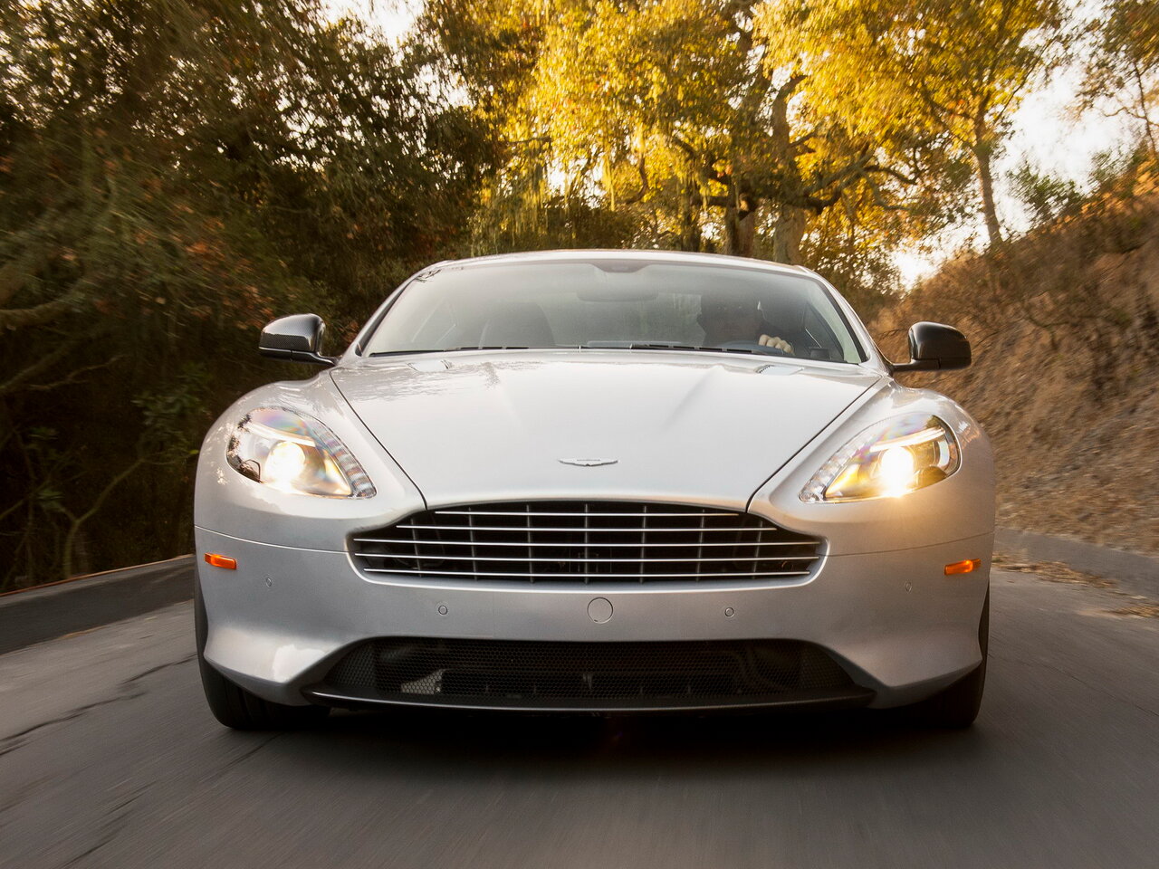 Aston Martin DB9 I Рестайлинг 2