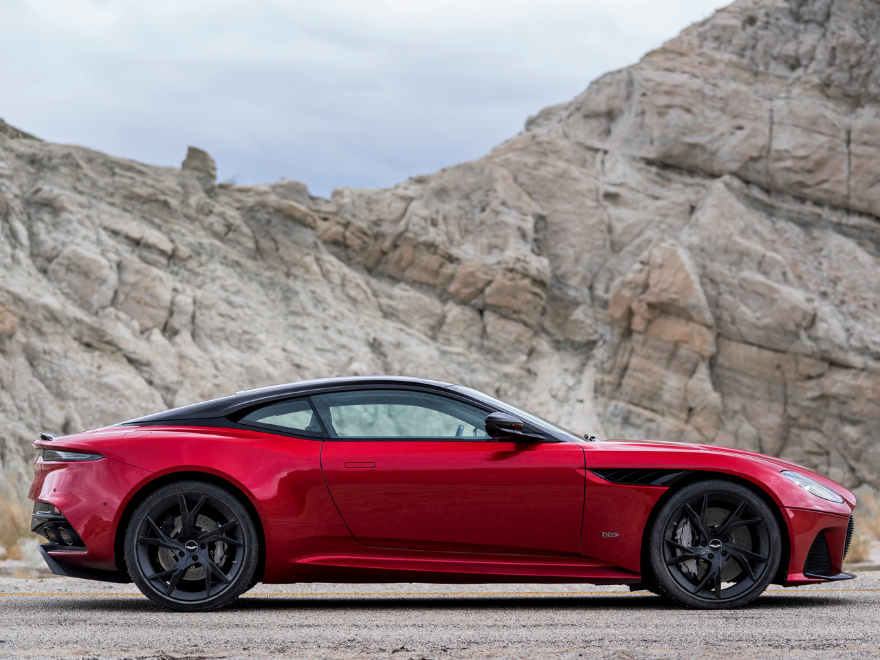 Aston Martin DBS III