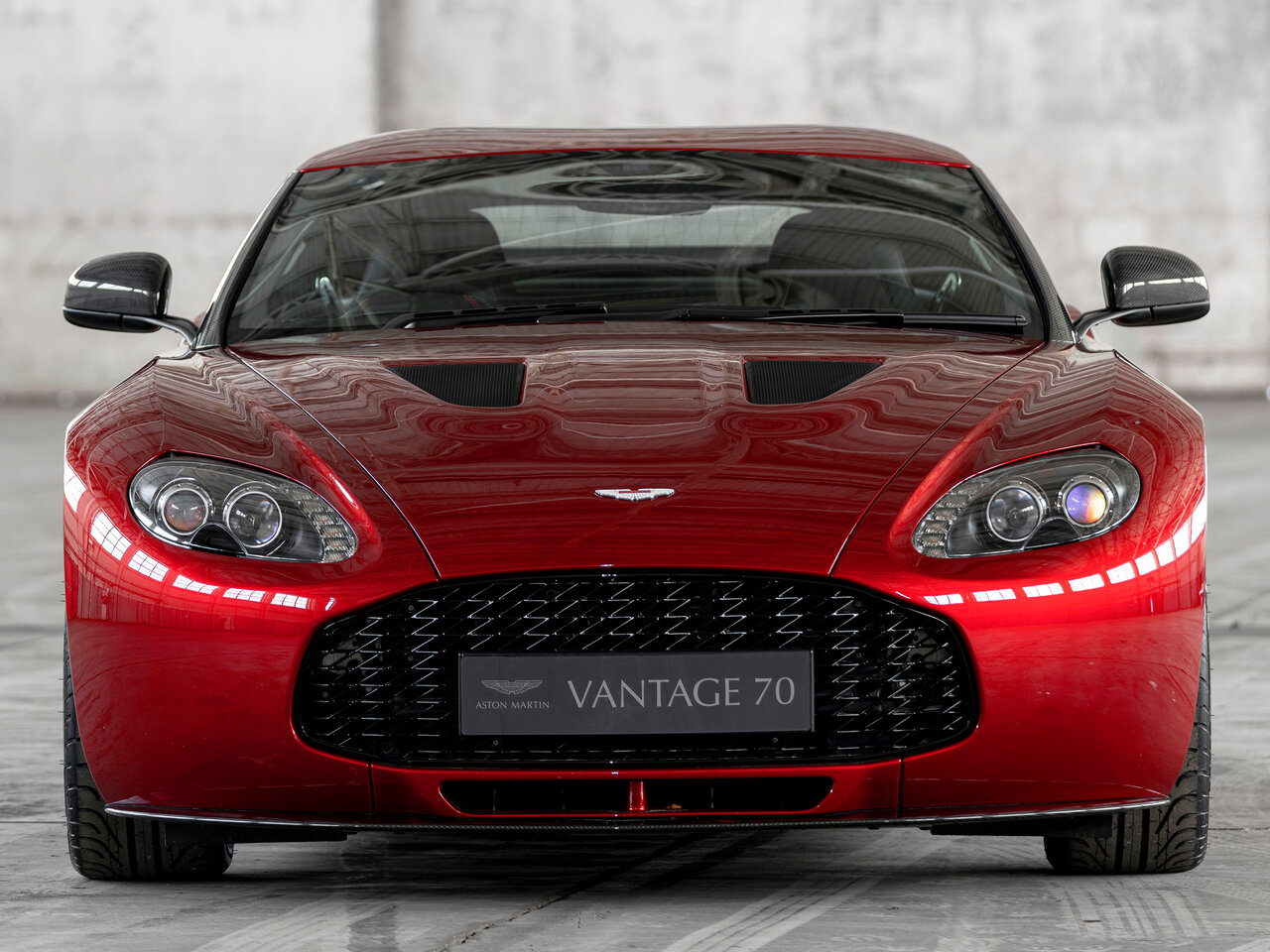Aston Martin V12 Zagato Купе