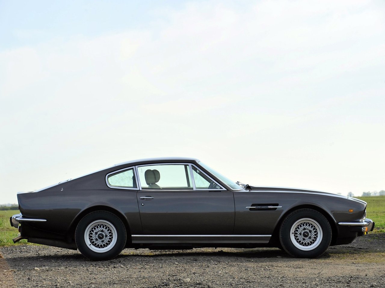 Aston Martin V8 Vantage I