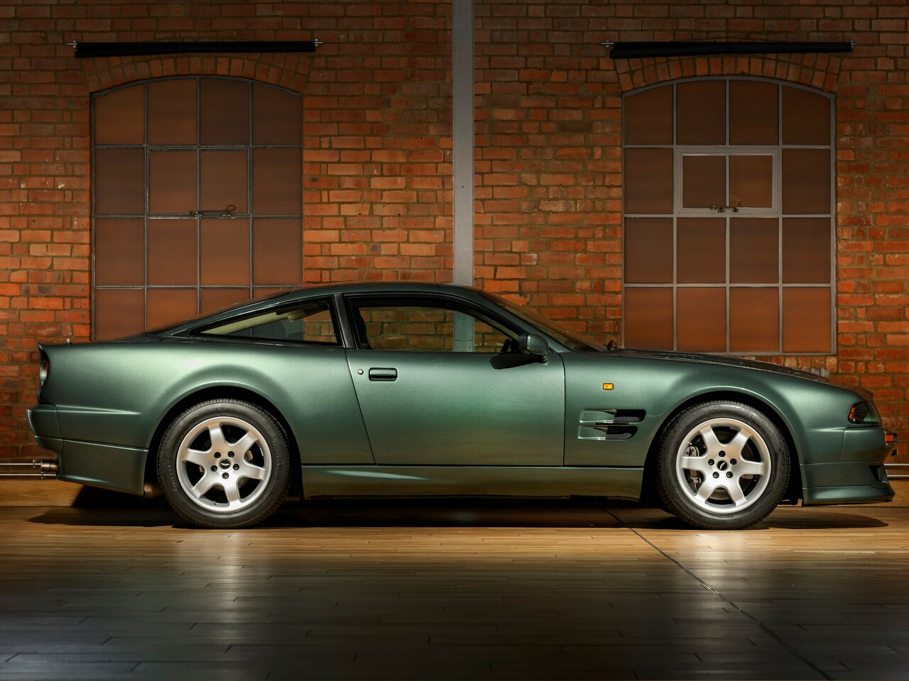 Aston Martin V8 Vantage II