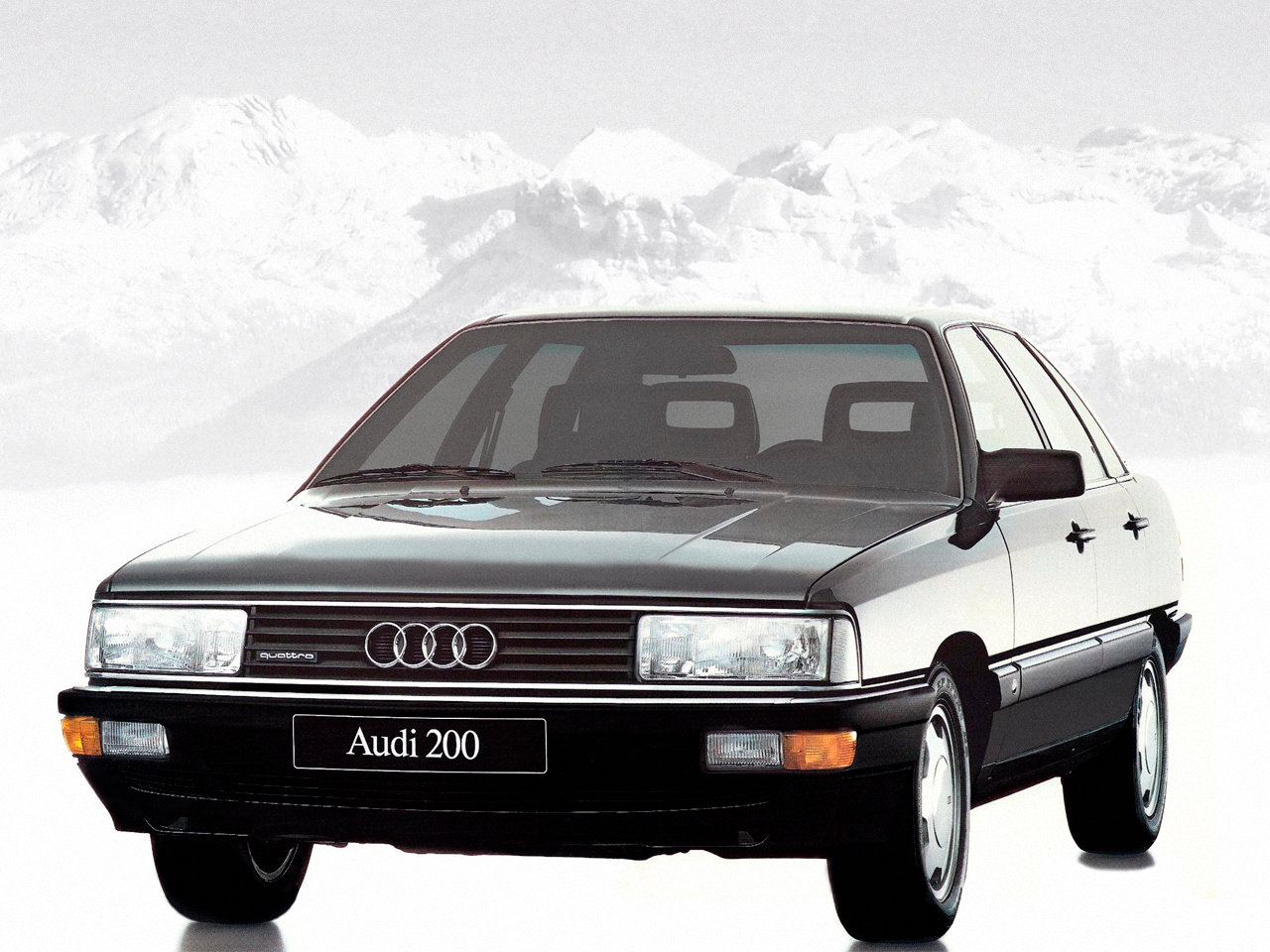 Audi 200 II (C3)