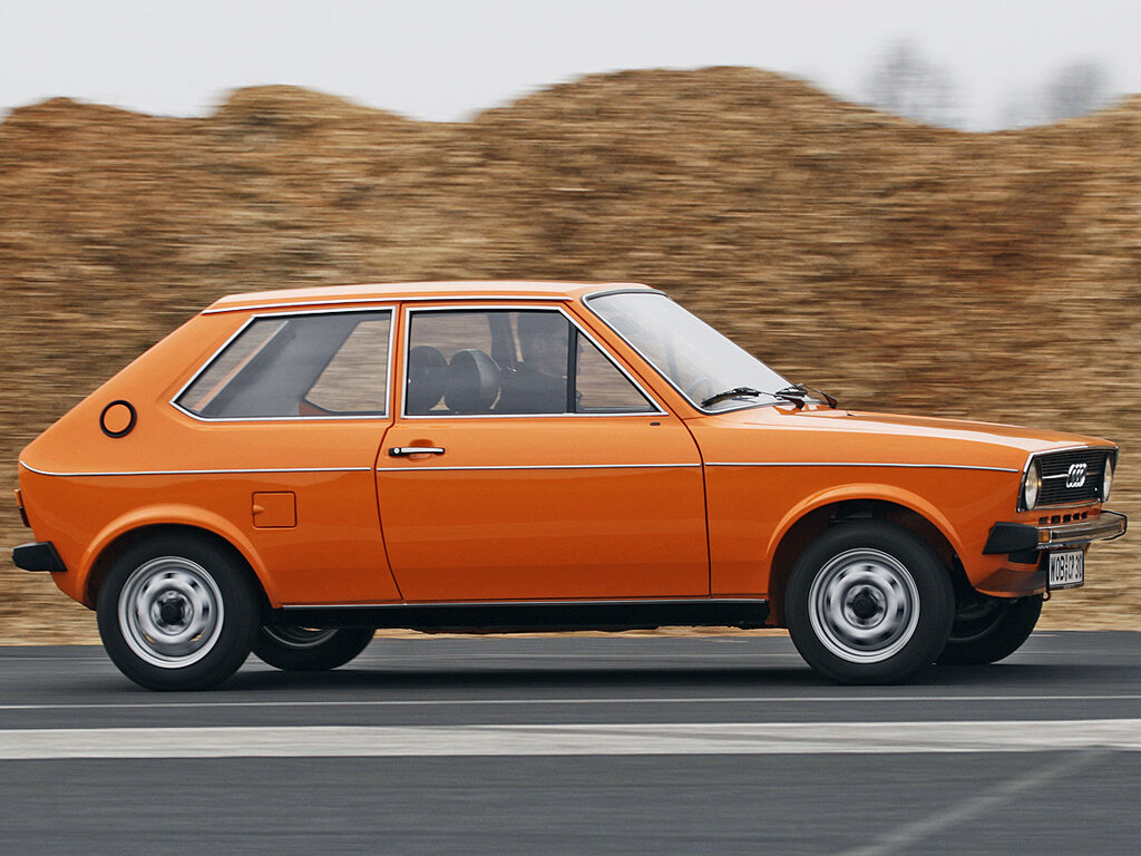Audi 50 Хэтчбек 3 дв.