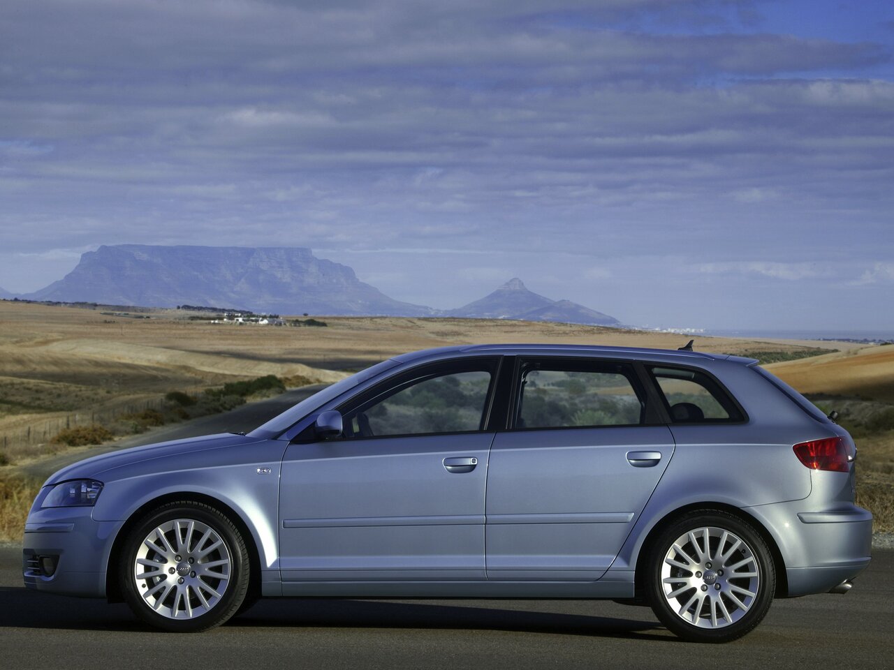 Audi A3 II (8P) Рестайлинг 1