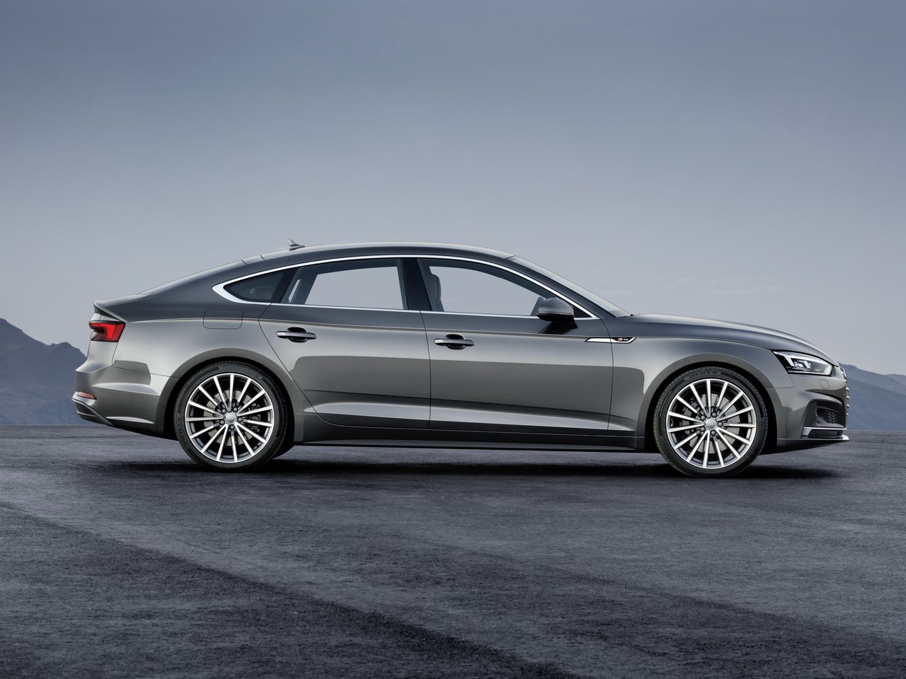 Audi A5 II (F5)