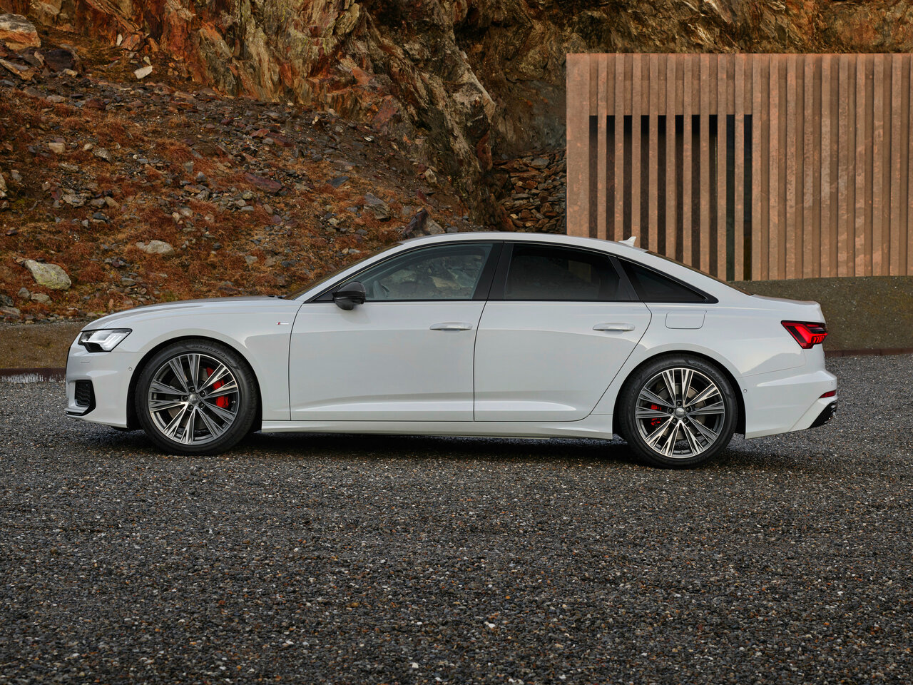 Audi A6 V (C8) Рестайлинг