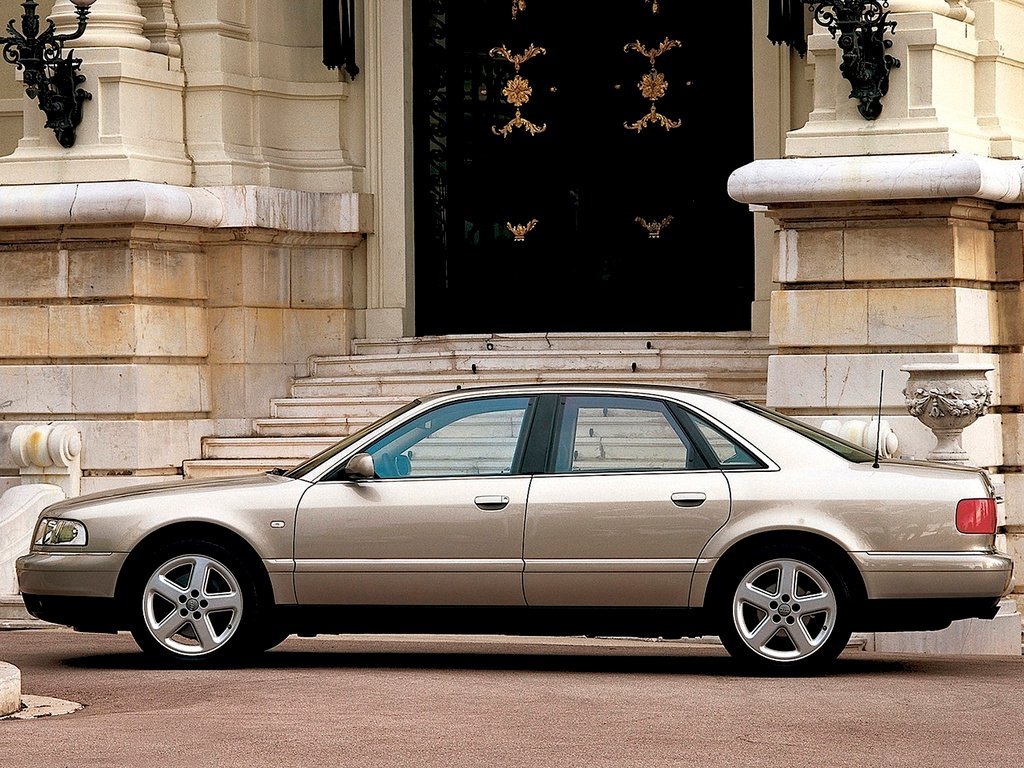 Audi A8 I (D2) Рестайлинг