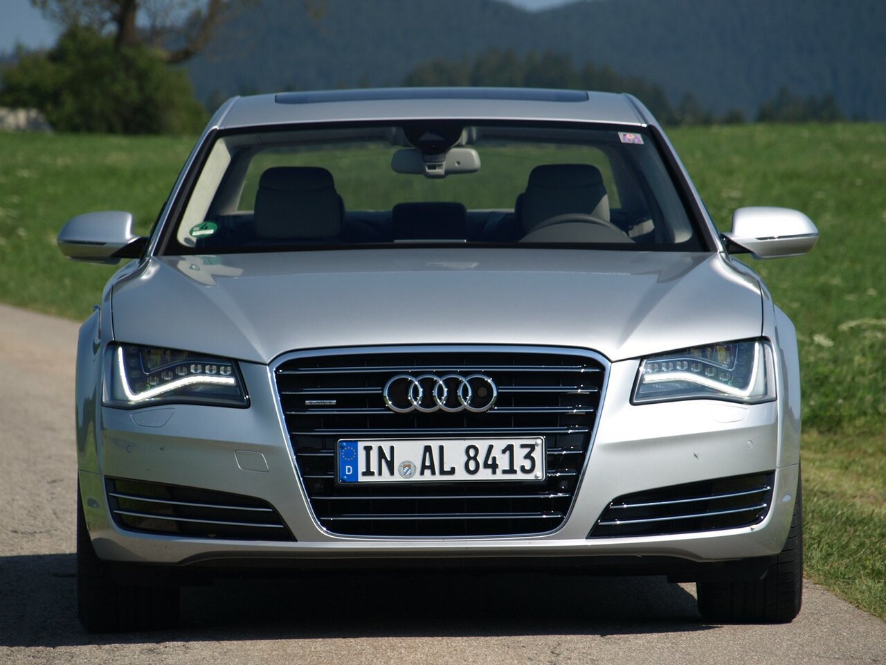 Audi A8 III (D4)