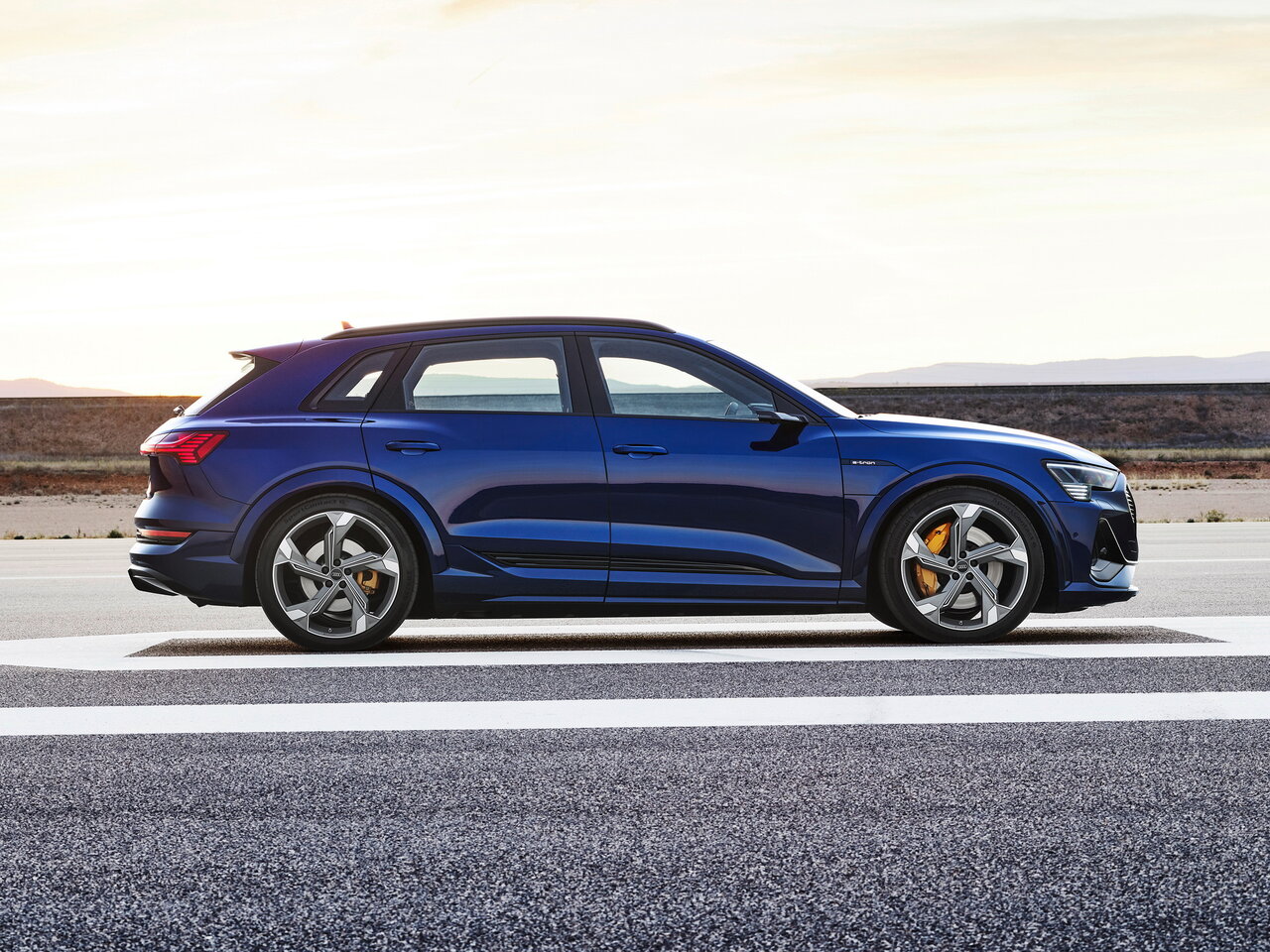 Audi e-tron S Внедорожник 5 дв.