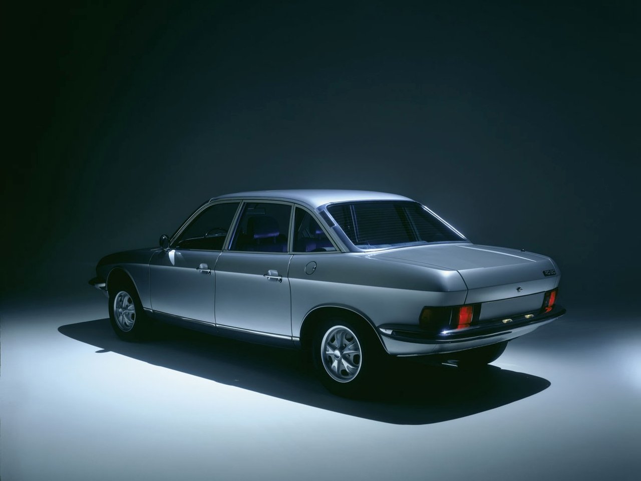 Audi NSU RO 80 Седан