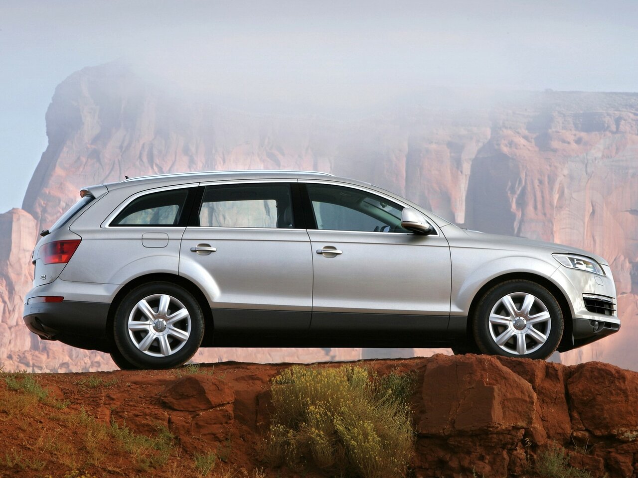 Audi Q7 I (4L)