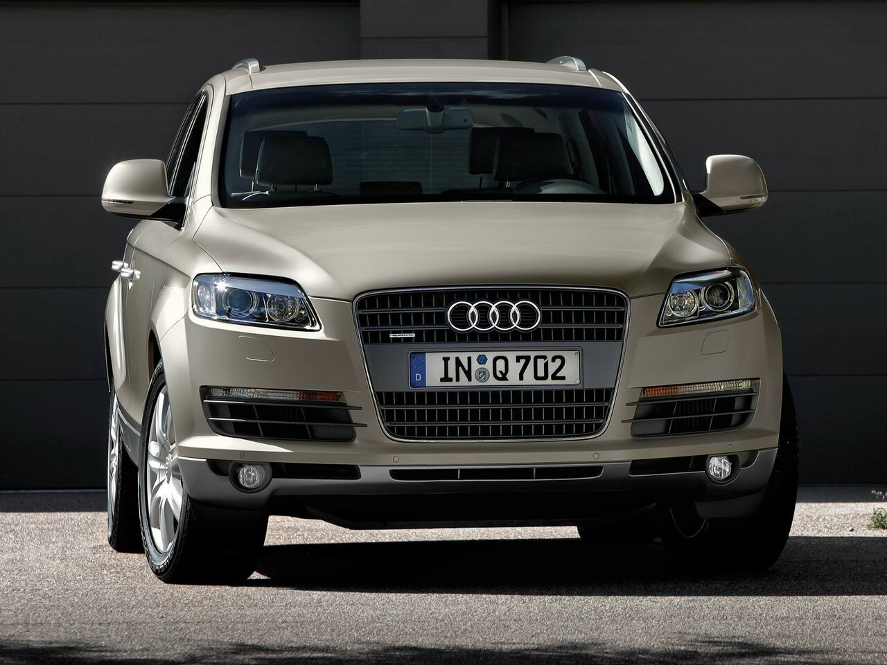 Audi Q7 I (4L)