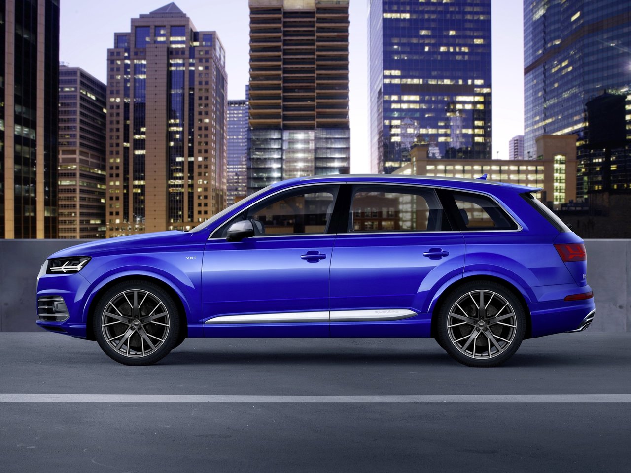 Audi SQ7 I (4M)