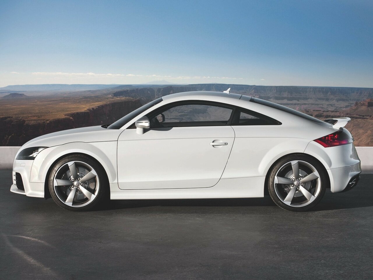 Audi TT RS II (8J)