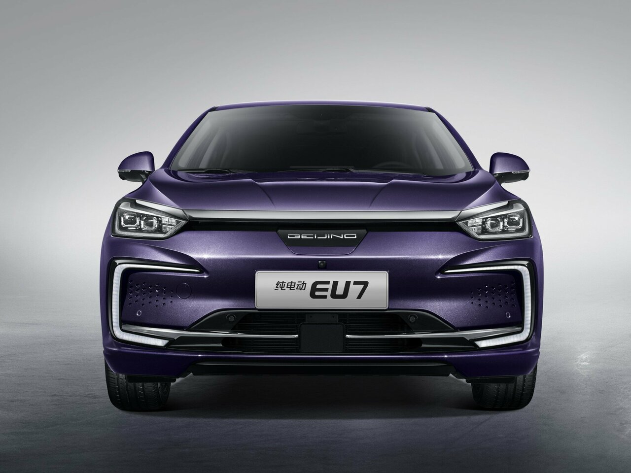 BAIC EU7 Седан