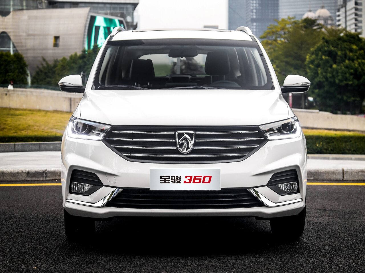 Baojun 360 Минивэн