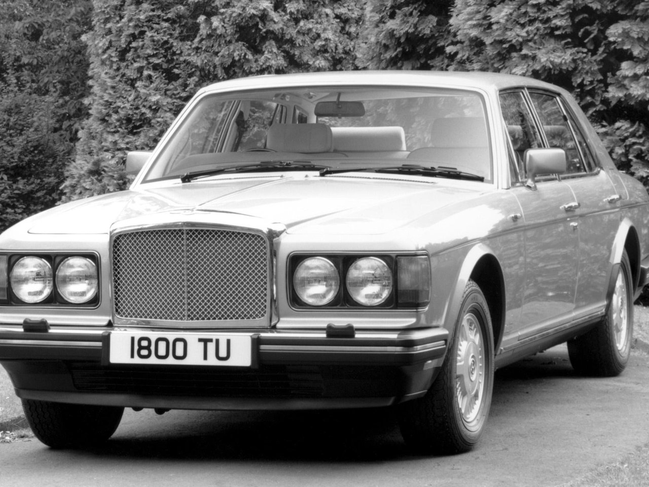 Bentley Eight Седан