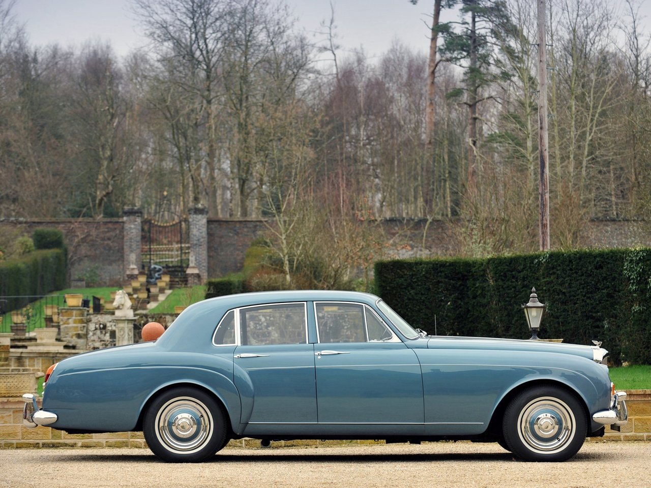 Bentley S III