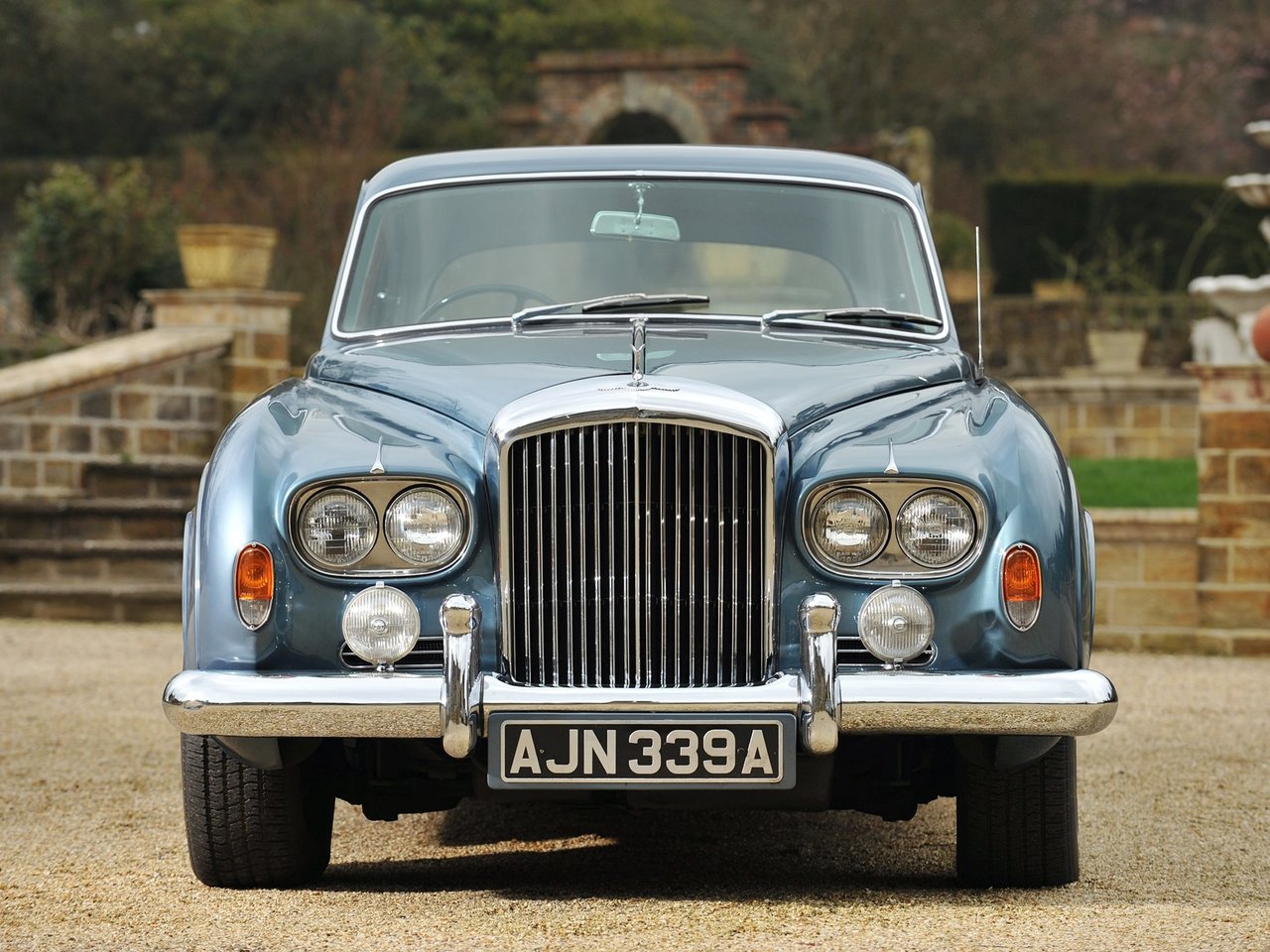 Bentley S III