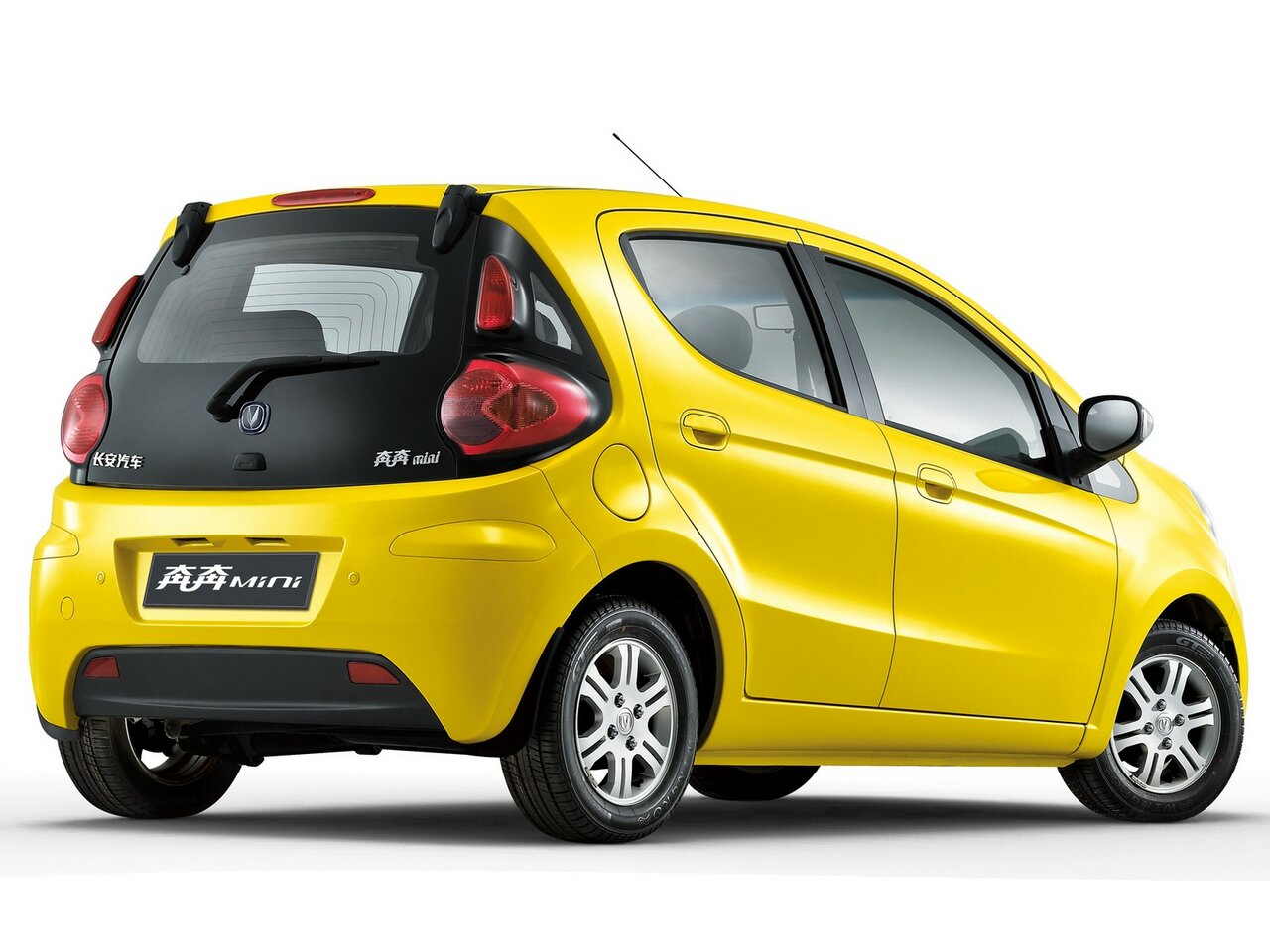 Bio Auto evA-4 Хэтчбек 5 дв.