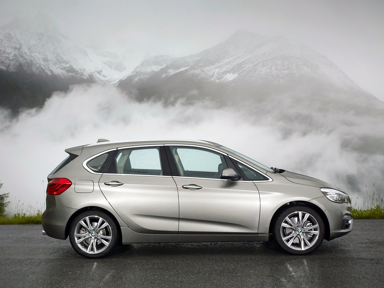 BMW 2 серии Active Tourer F45