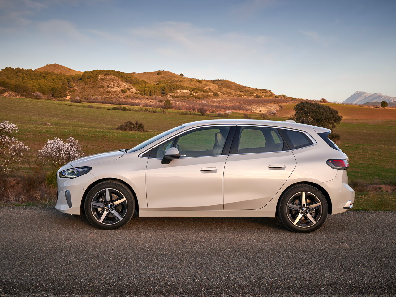BMW 2 серии Active Tourer U06