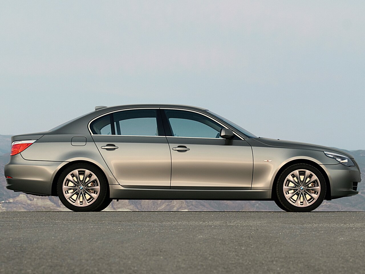 BMW 5 серии V (E60/E61) Рестайлинг