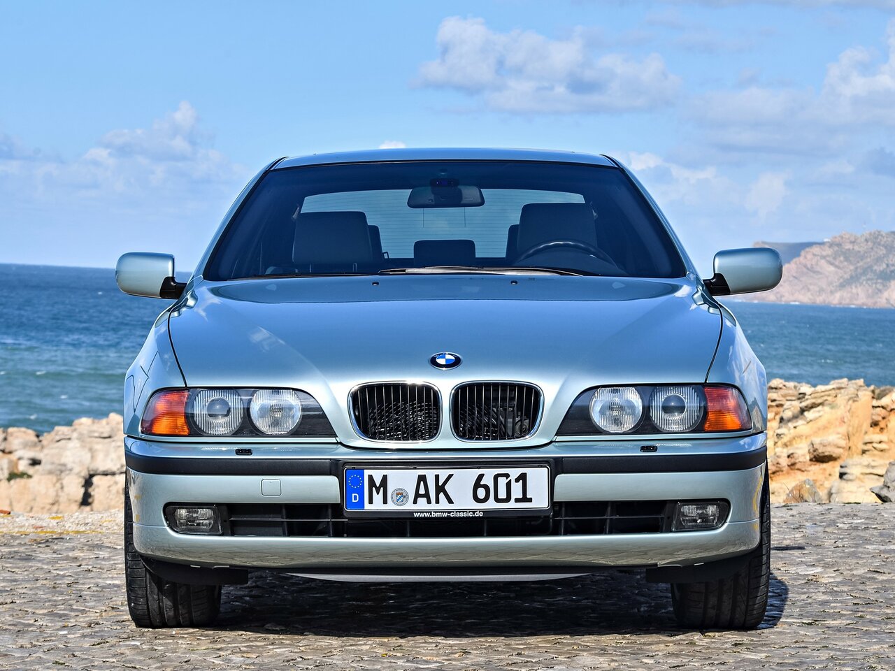 BMW 5 серии IV (E39)