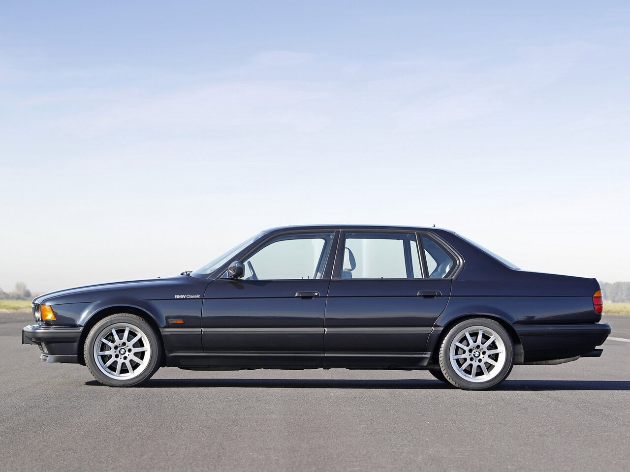 BMW 7 серии II (E32)