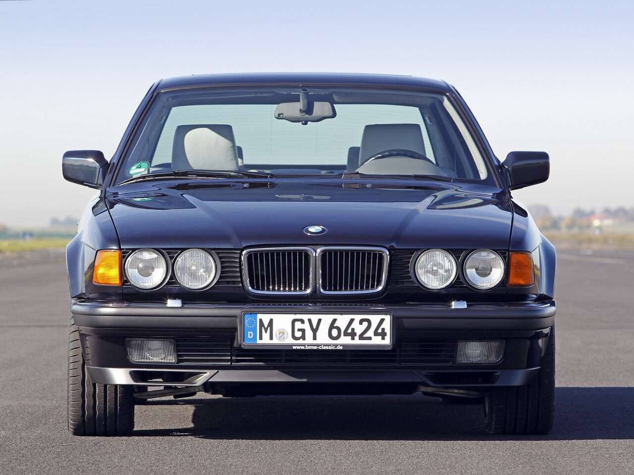 BMW 7 серии II (E32)