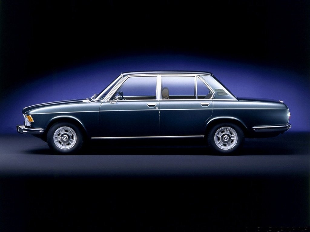 BMW E3 Седан