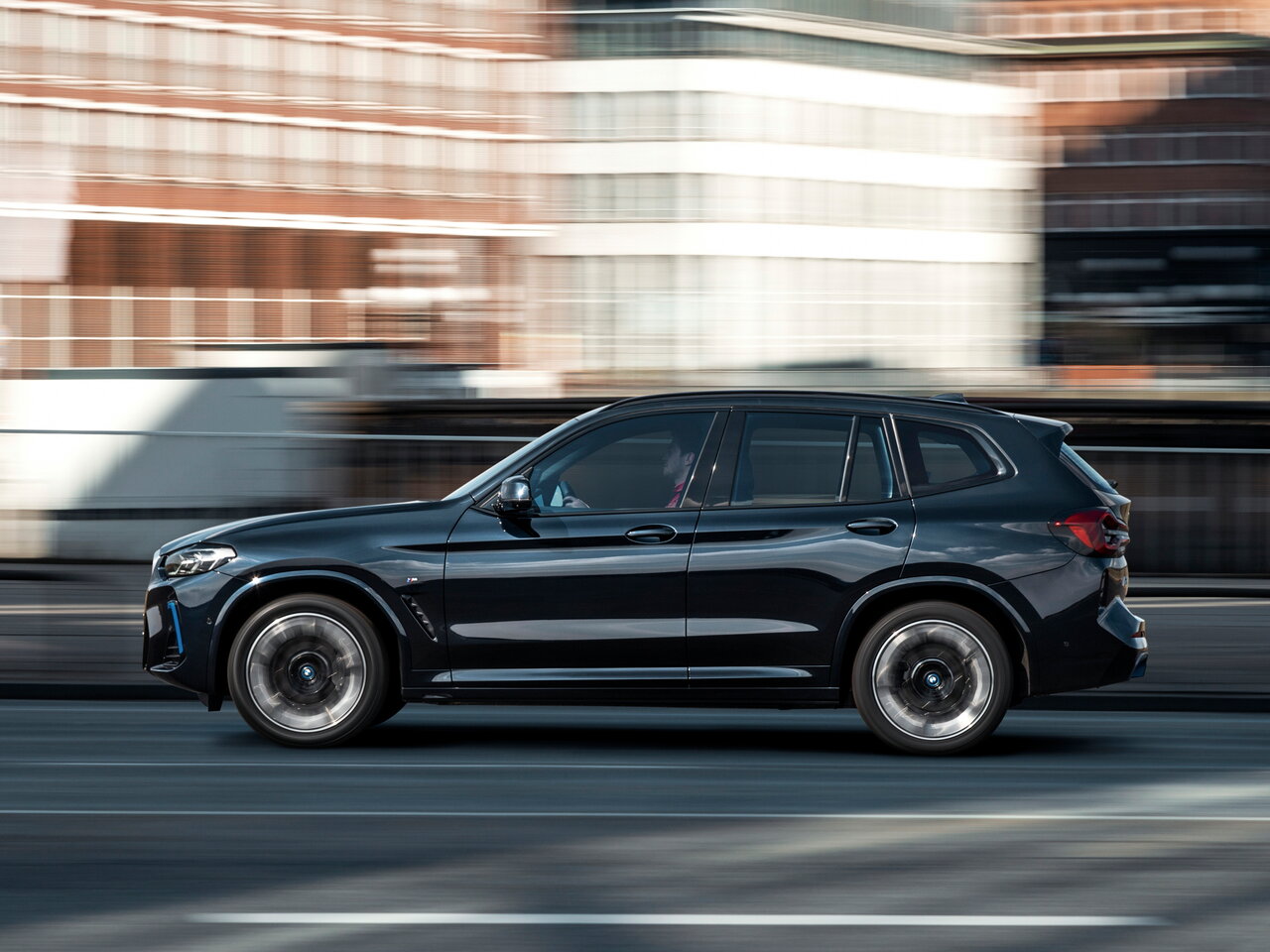 BMW iX3 I (G08) Рестайлинг