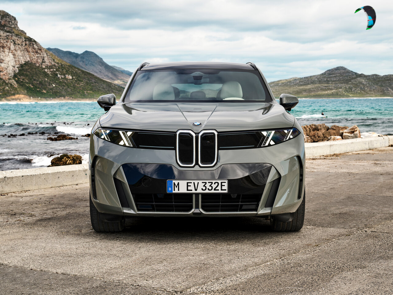 BMW iX5 G65