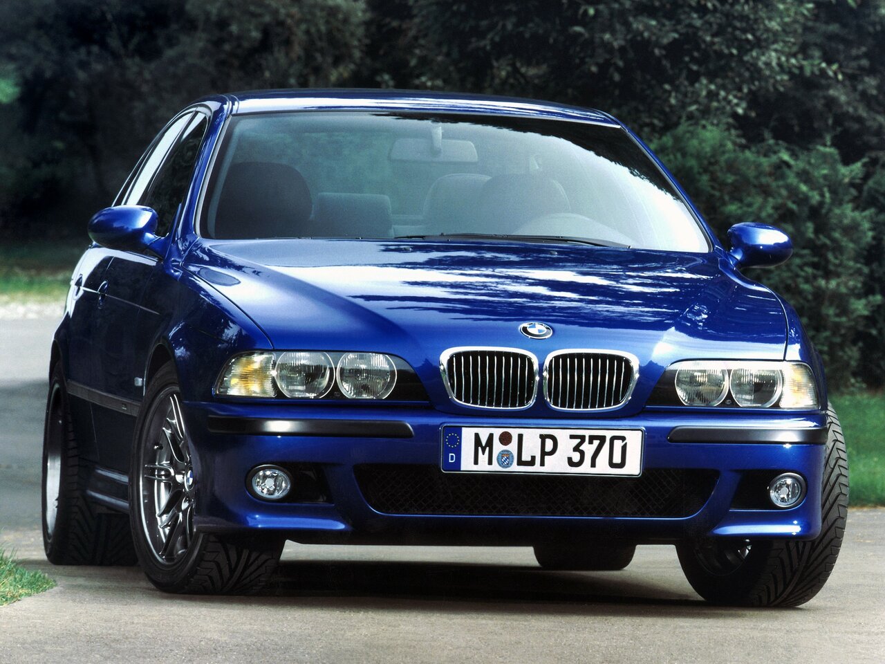BMW M5 III (E39)