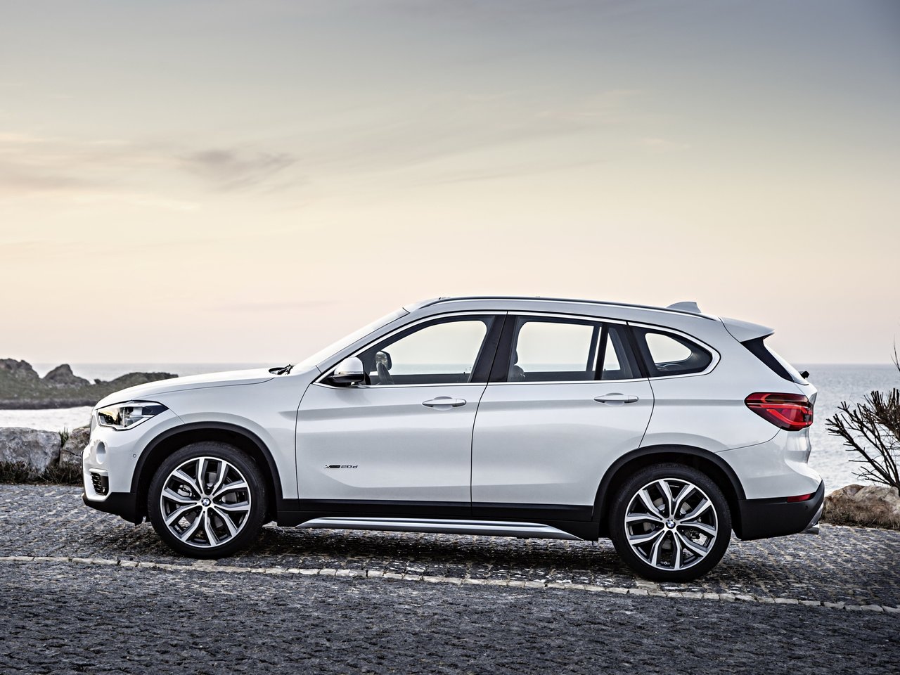 BMW X1 II (F48)