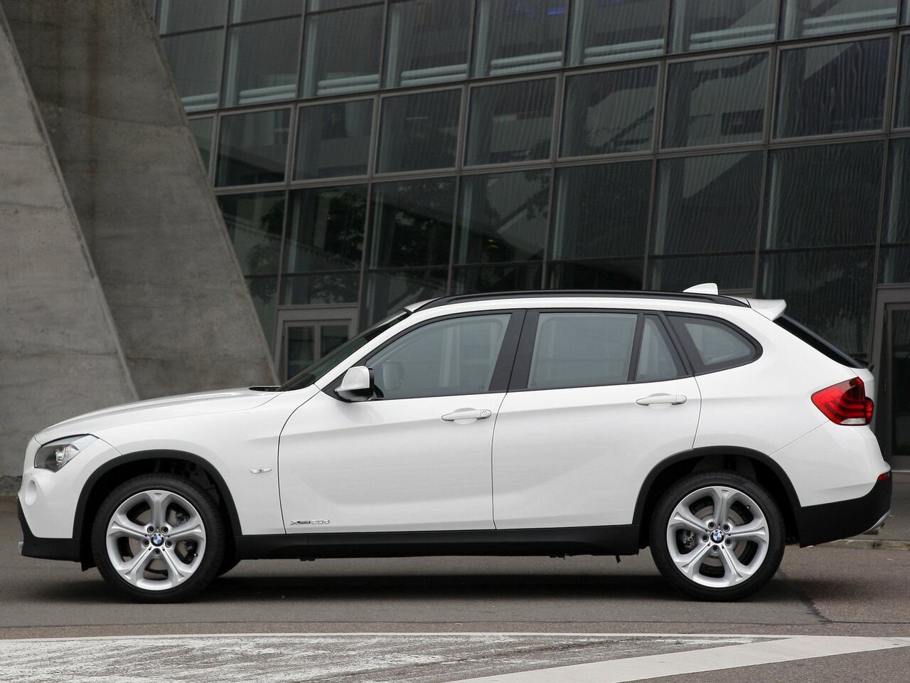 BMW X1 I (E84)
