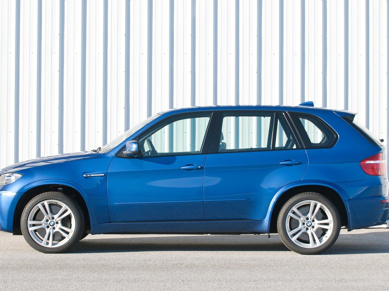 BMW X5 M I (E70)