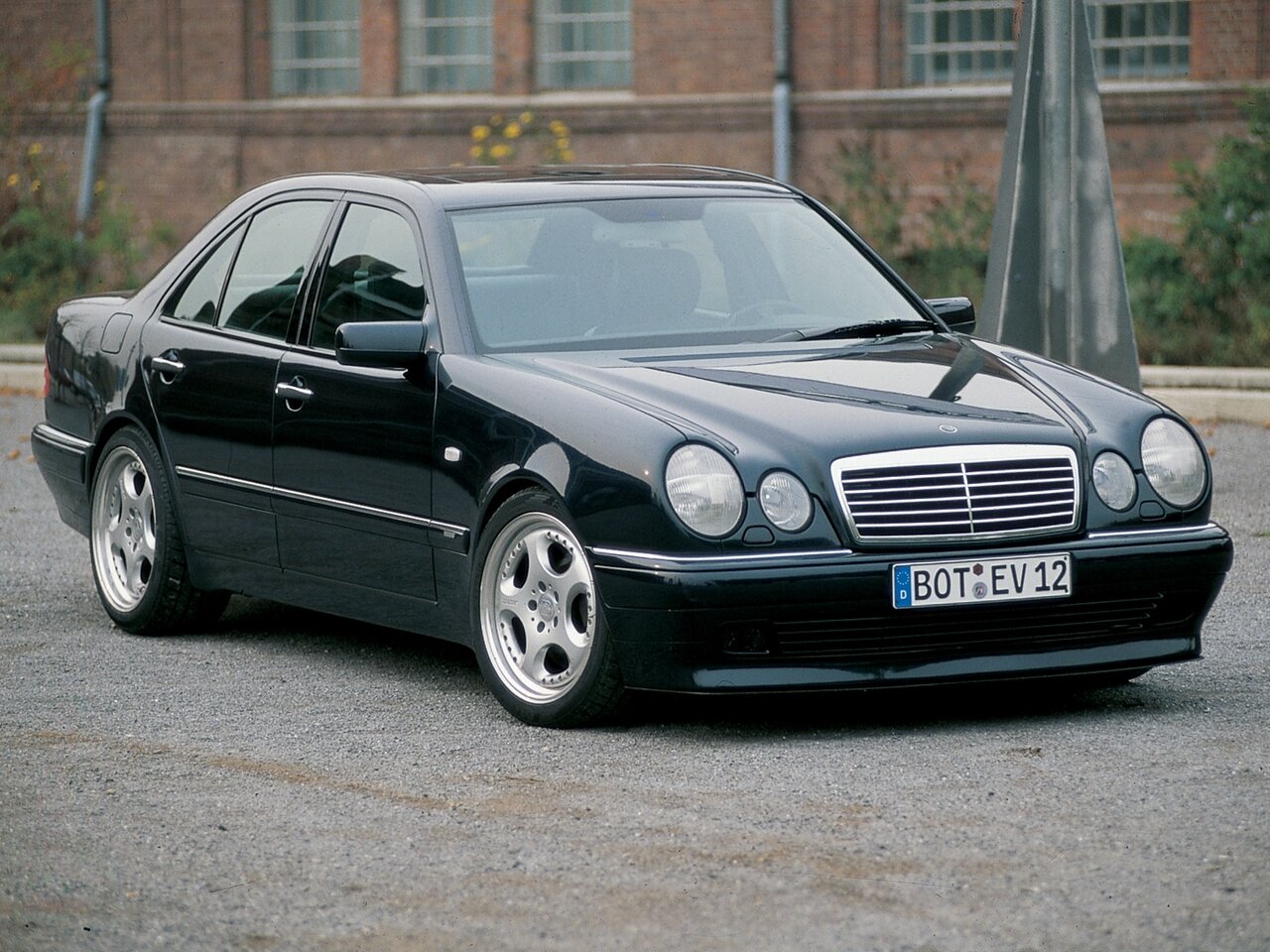 Brabus E V12 W210, S210